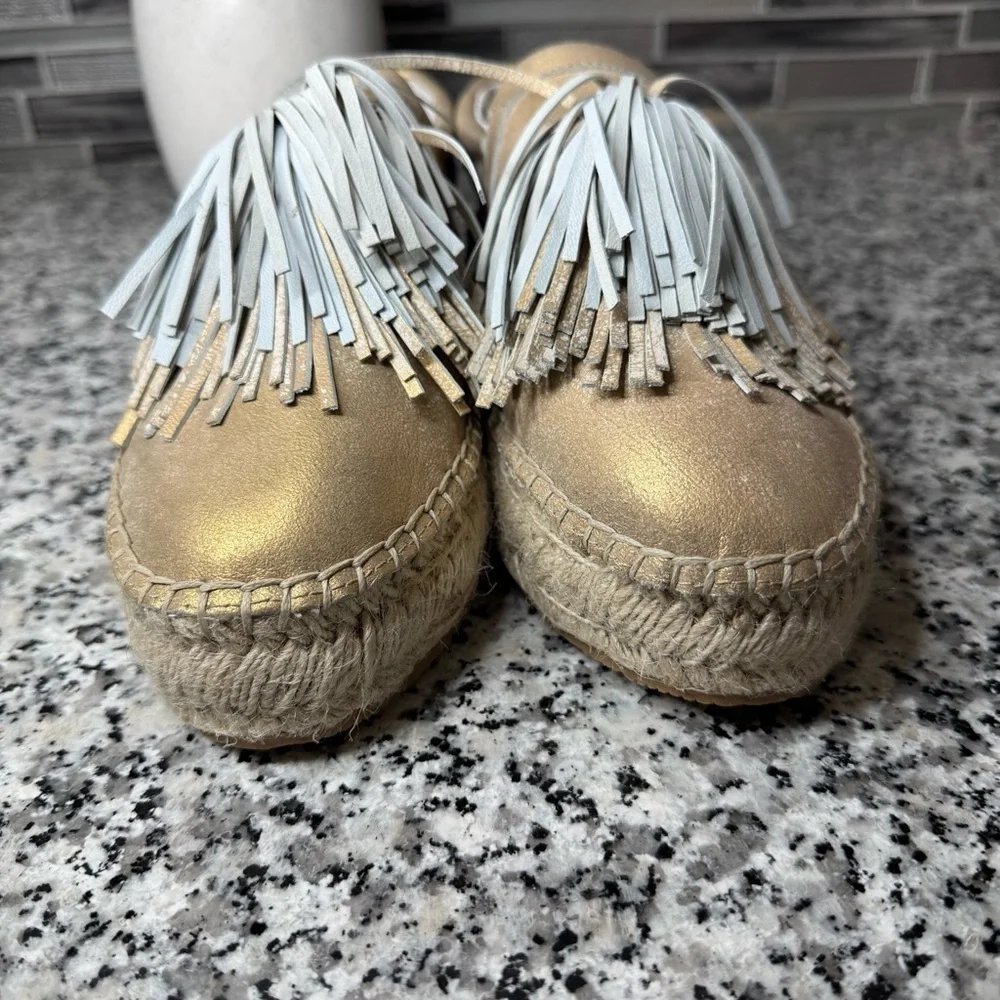 J Slides Women’s Raoul Closed Toe Leather Espadrille Flats Size 8